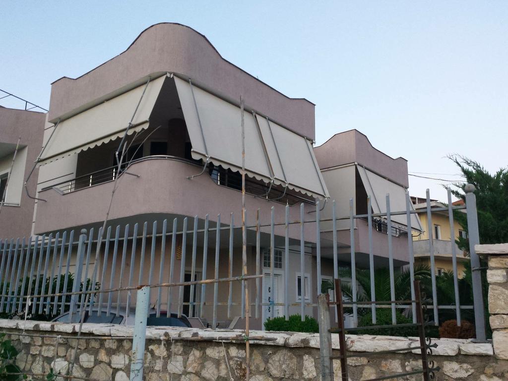Vila Mateo Sarande Bagian luar foto